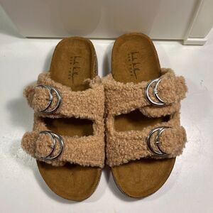 Nicole Miller Betsy Fuzzy Slide Camel Sandals for Women SZ 7 NEW